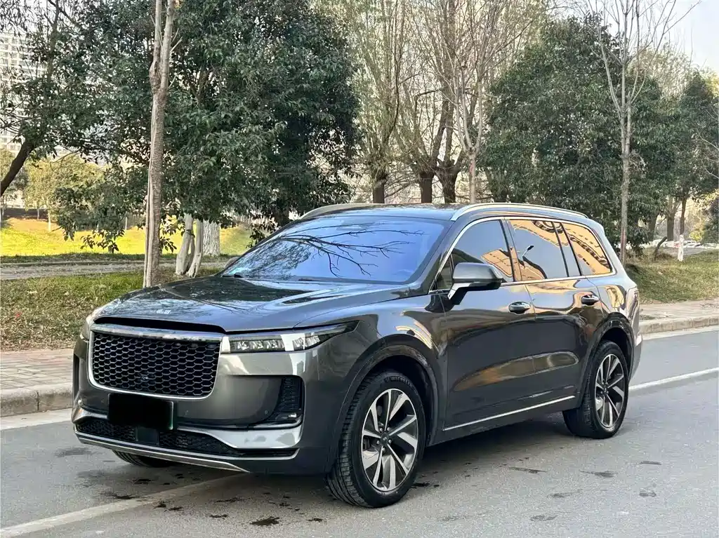 Li Auto Li ONE — миниатюра 2