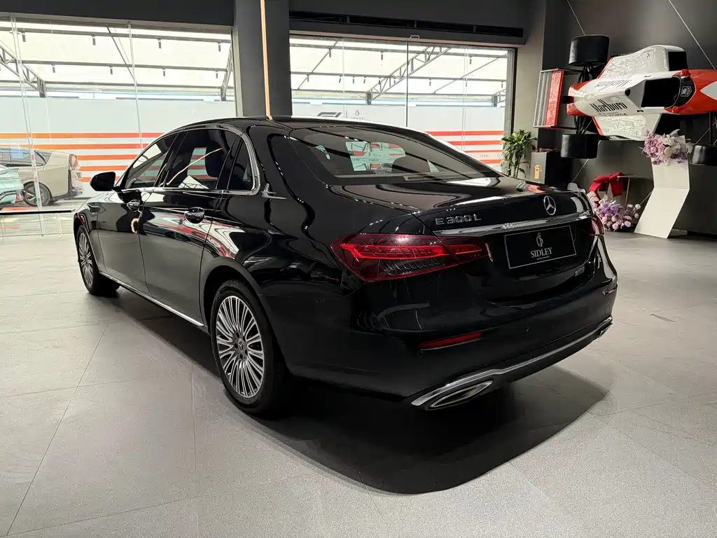 Mercedes-Benz E-Class E 2023 E 300 L Fashion