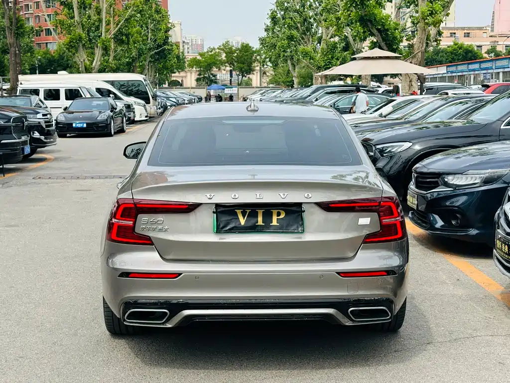 Volvo S60 2021 T8 E Sport