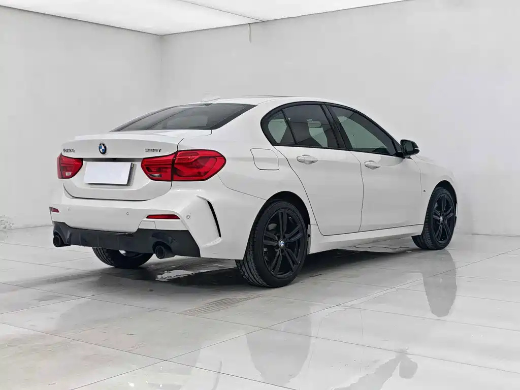 BMW 1 Series — миниатюра 16