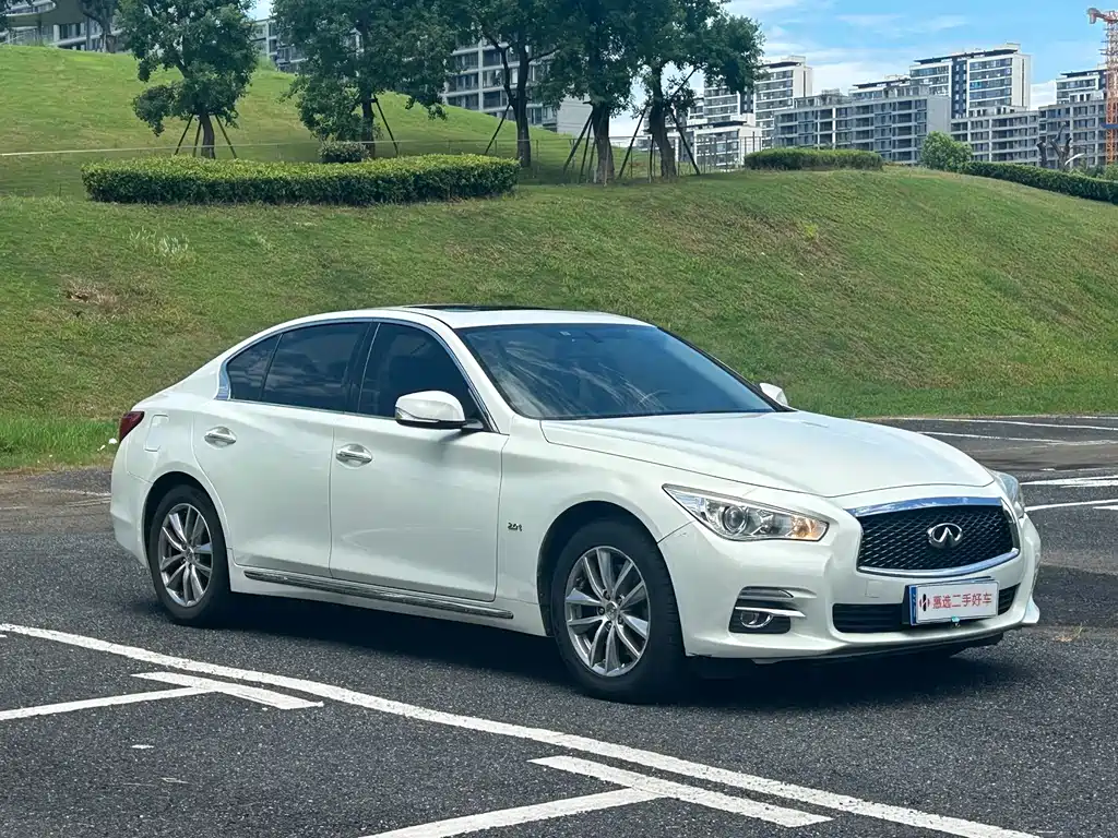 Infiniti Q50L — миниатюра 3