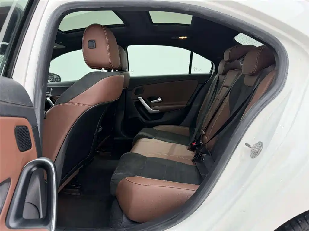 MERCEDES-BENZ A CLASS