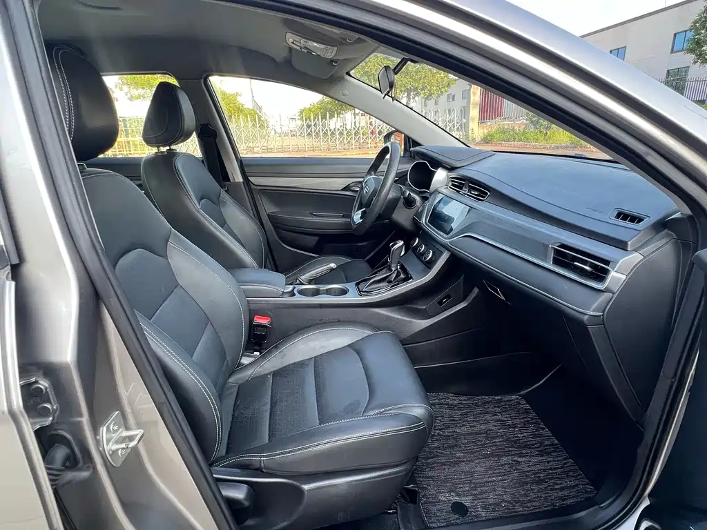 Geely Emgrand — миниатюра 4
