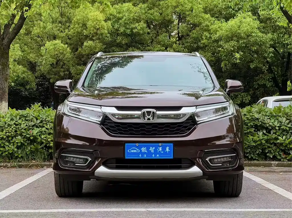 Honda Avancier 370TURBO 4WD Premium Edition, фото 2