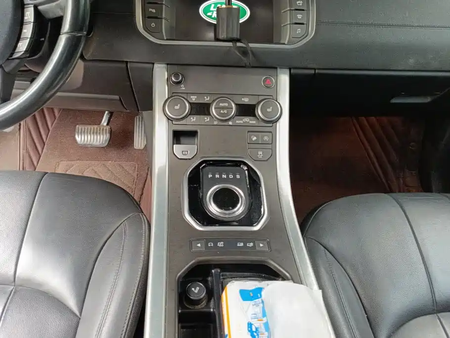 Land Rover Evoque — миниатюра 16