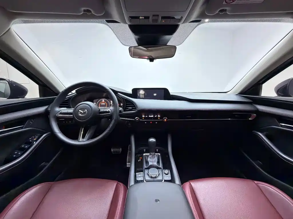 Mazda 3 Axela — миниатюра 12