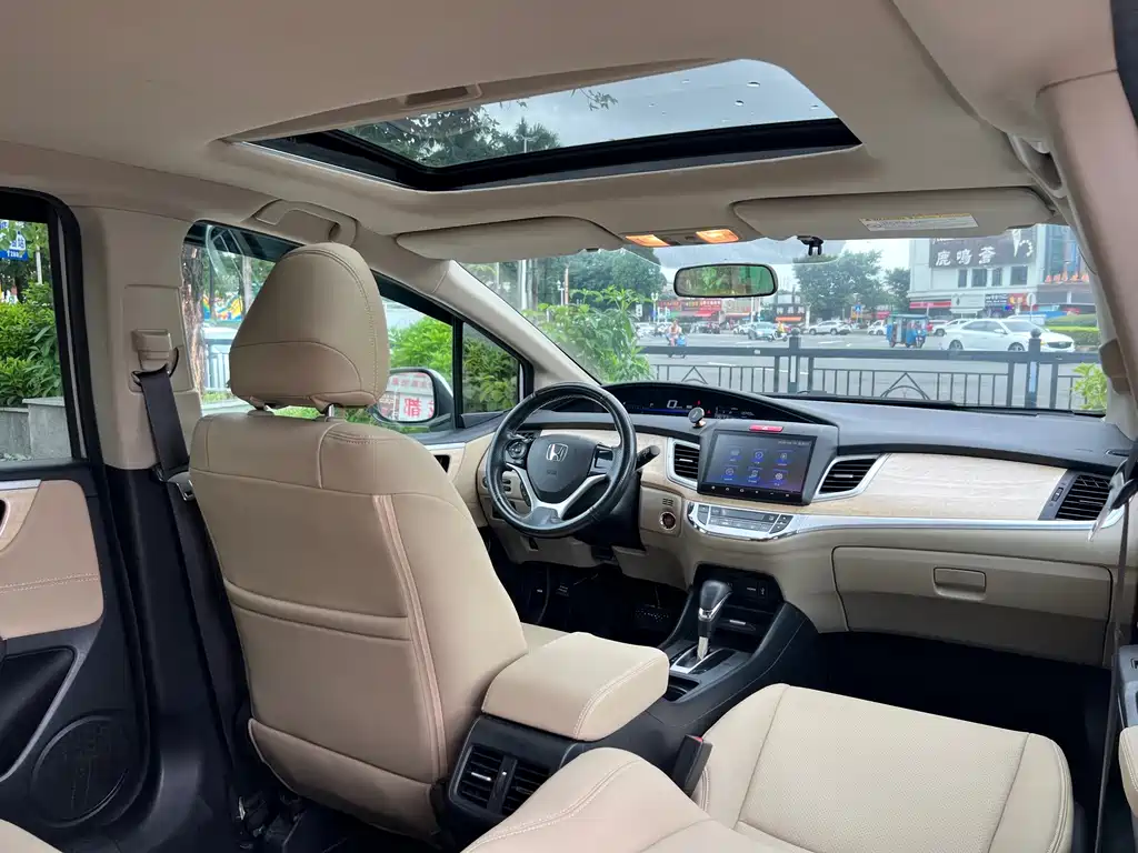 Honda Jade — миниатюра 8