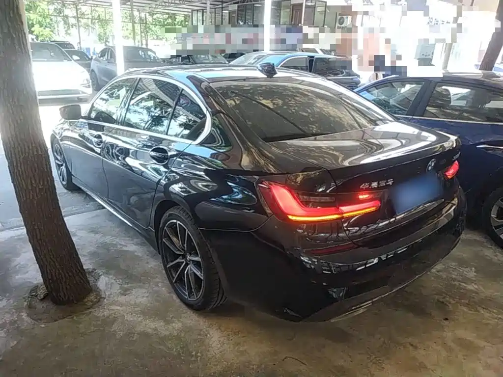 BMW 3 Series — миниатюра 5