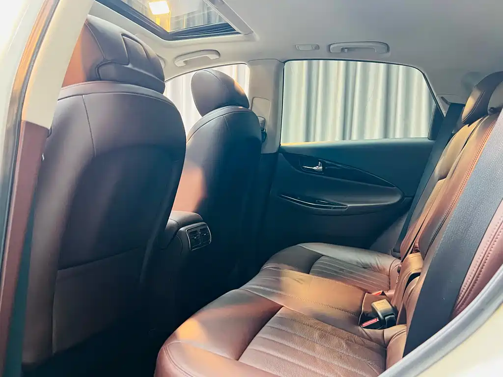 Infiniti EX 2011 EX25
