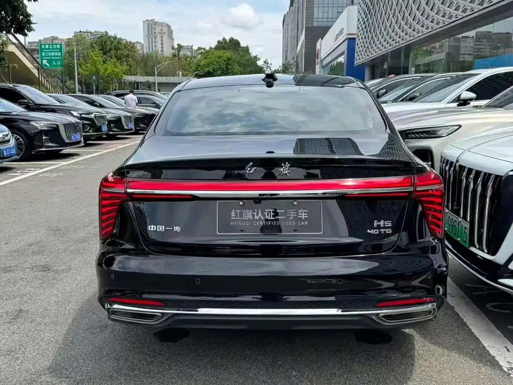 Hongqi Hongqi H5 — миниатюра 3
