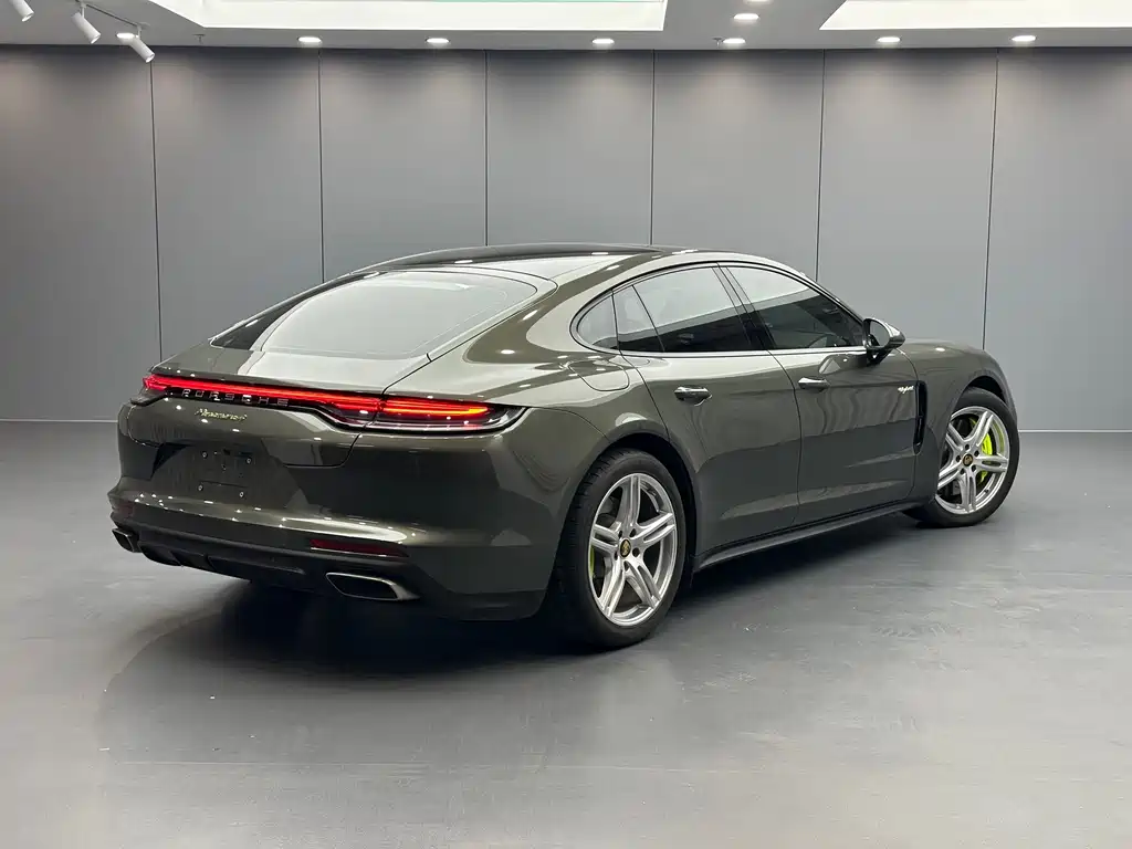 Porsche Panamera Hybrid — миниатюра 4