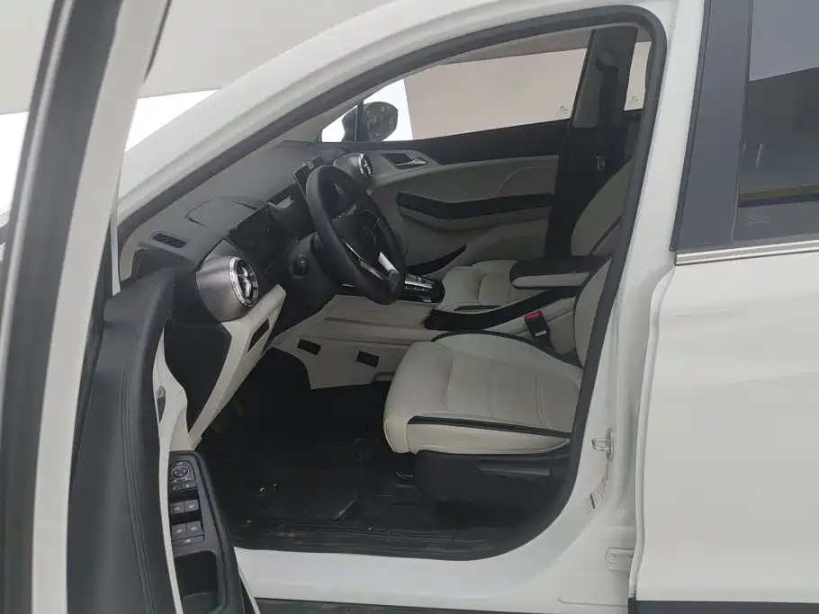 BYD Yuan Pro — миниатюра 9