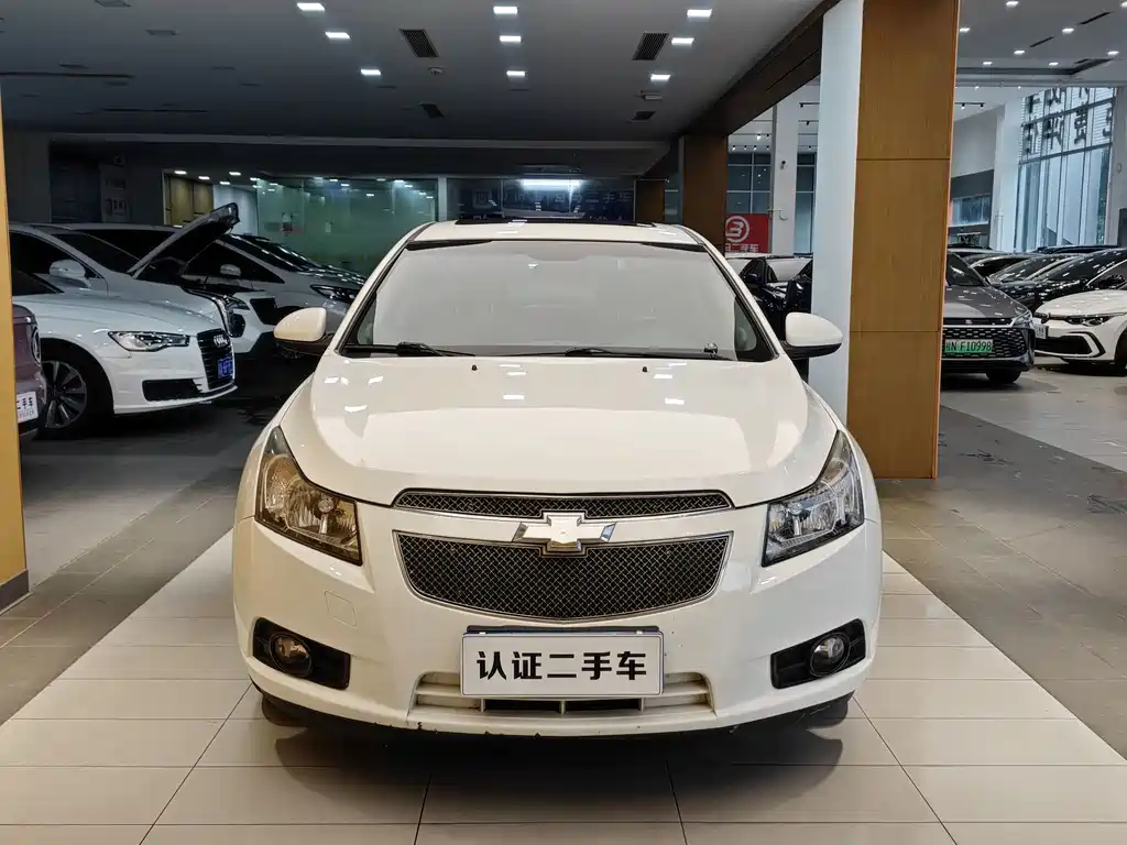Chevrolet Cruze 2013 1.8L SE AT