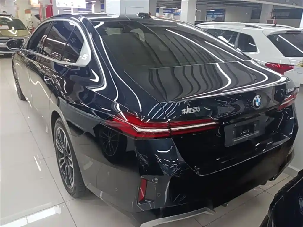 BMW 5 Series 5 2024 530Li Lead M Sport