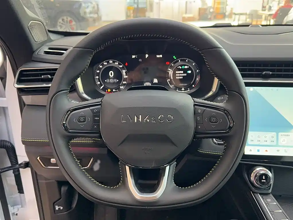 LYNK  05