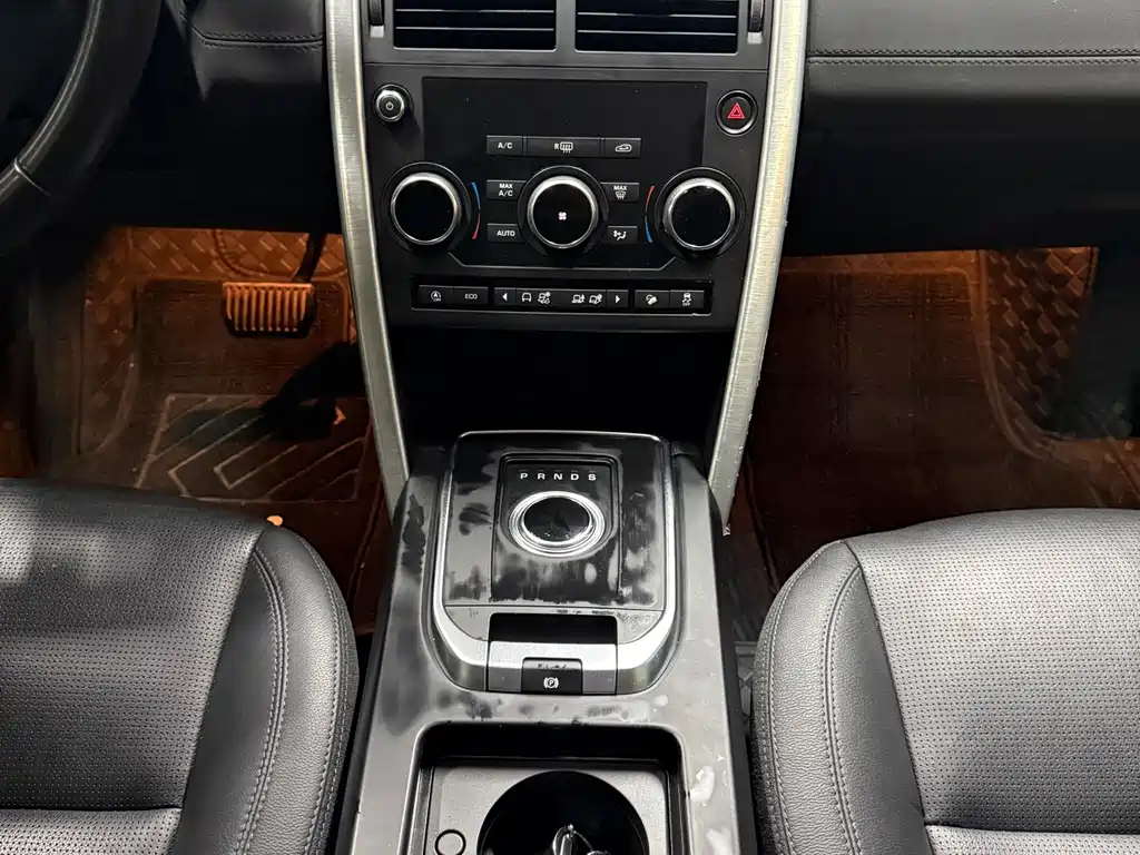 Land Rover Discovery Sport — миниатюра 12