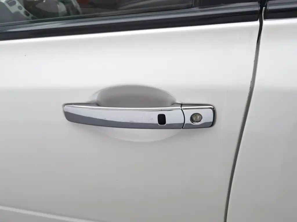 Nissan X-Trail — миниатюра 18