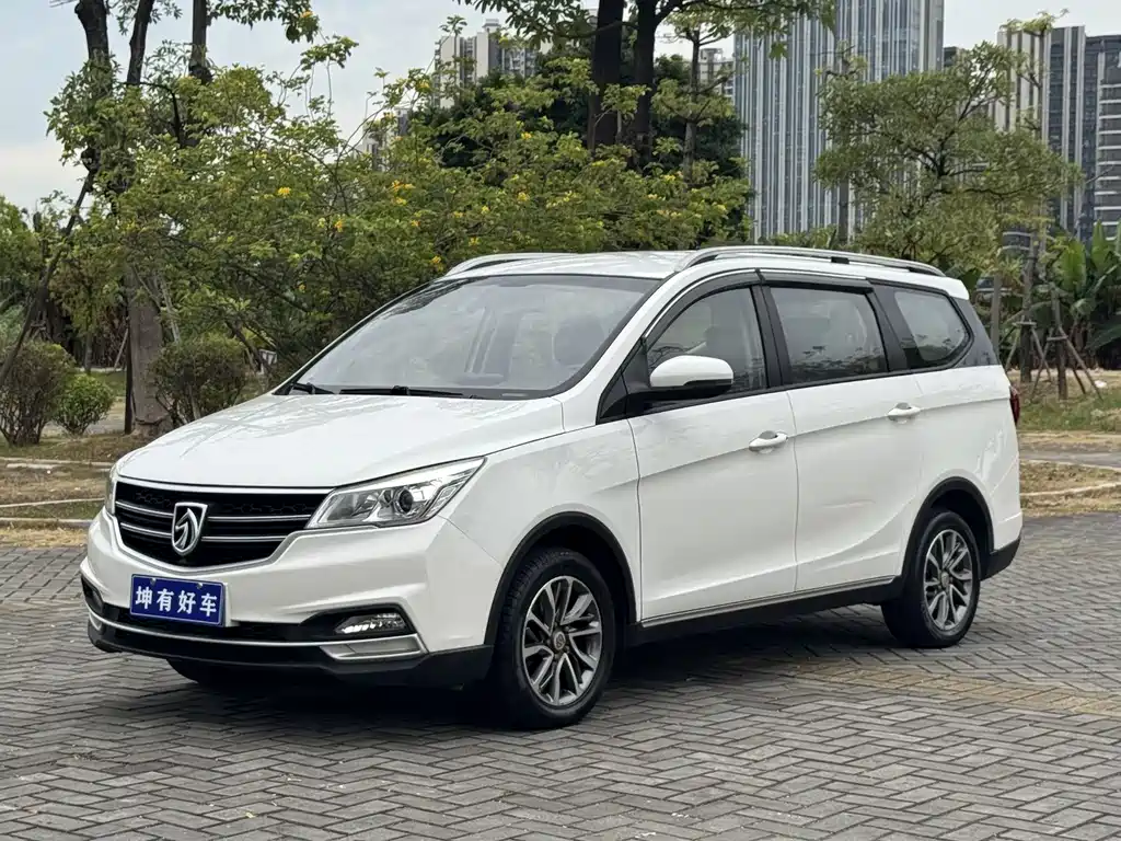 BAOJUN 730