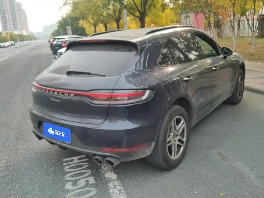 Porsche Macan — миниатюра 3