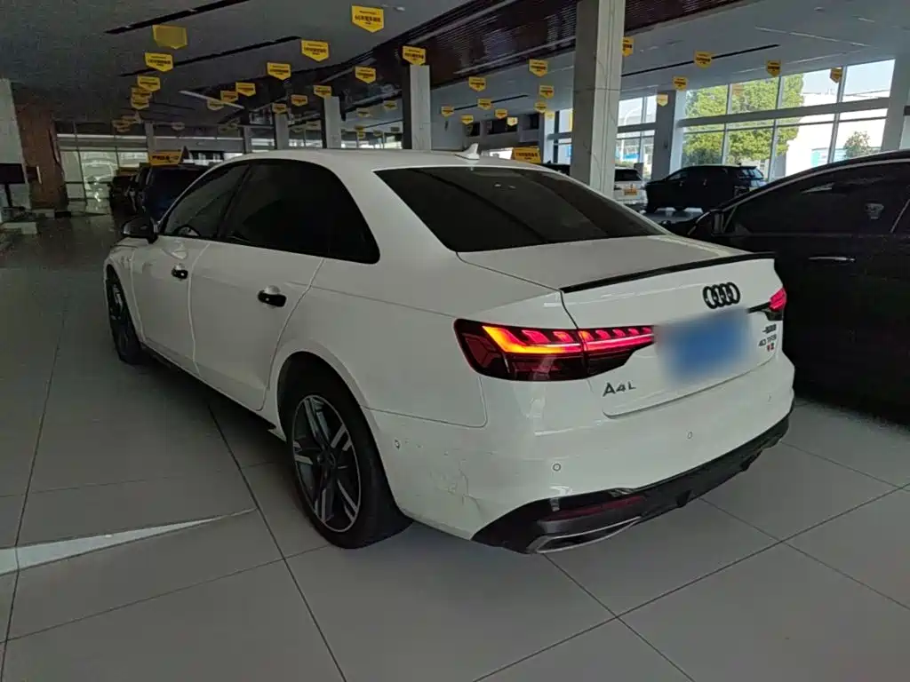 Audi A4L — миниатюра 5