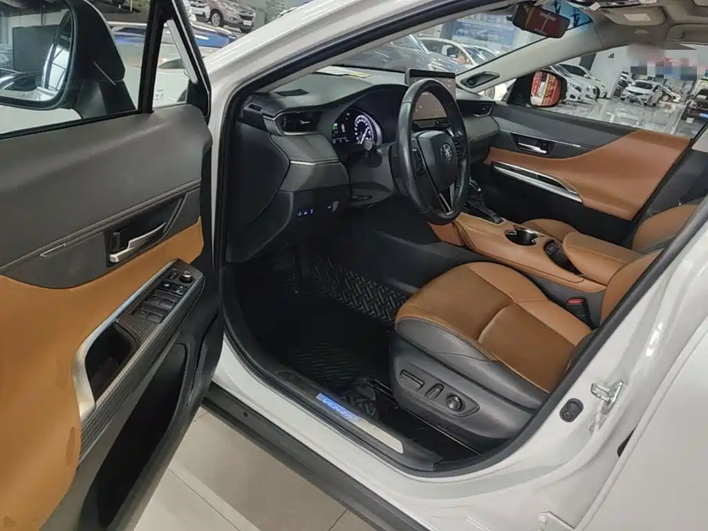 Toyota Venza — миниатюра 16