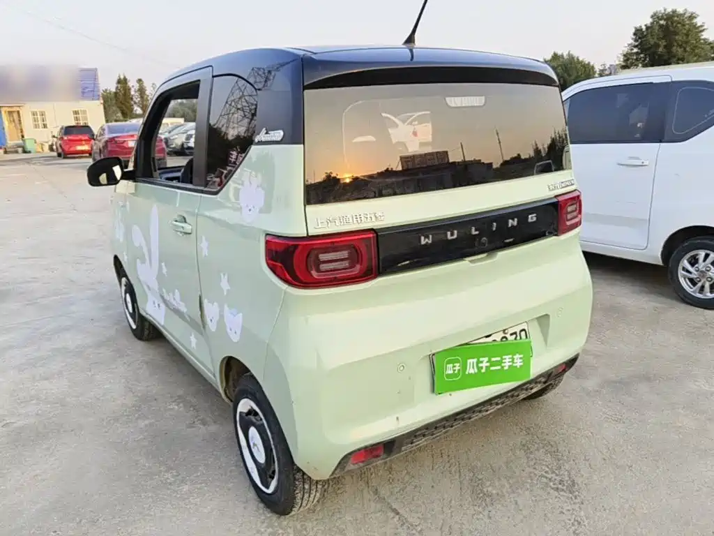 Wuling MINIEV — миниатюра 5