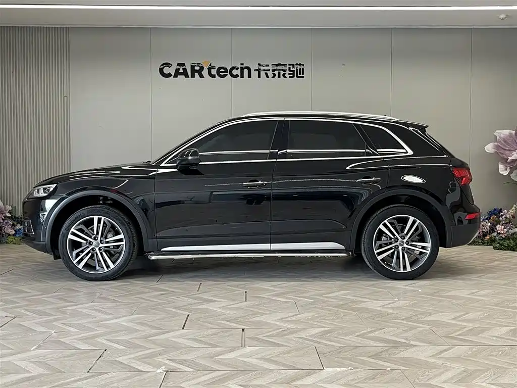 Audi Q5L 2020 45 TFSI Premium