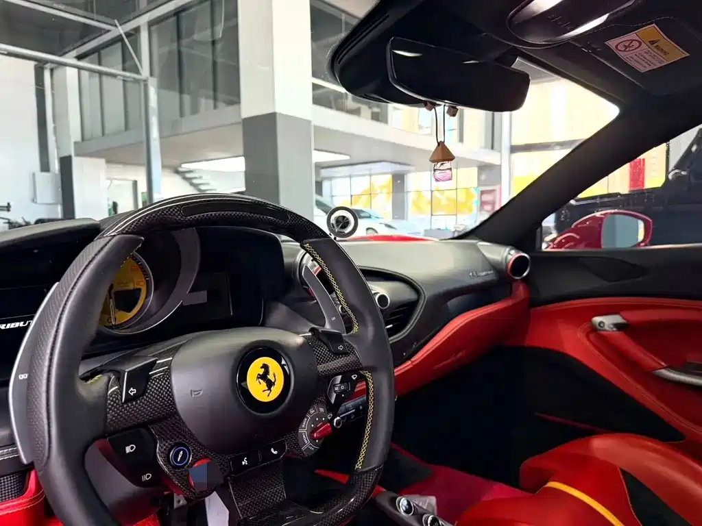 Ferrari F8 — миниатюра 7