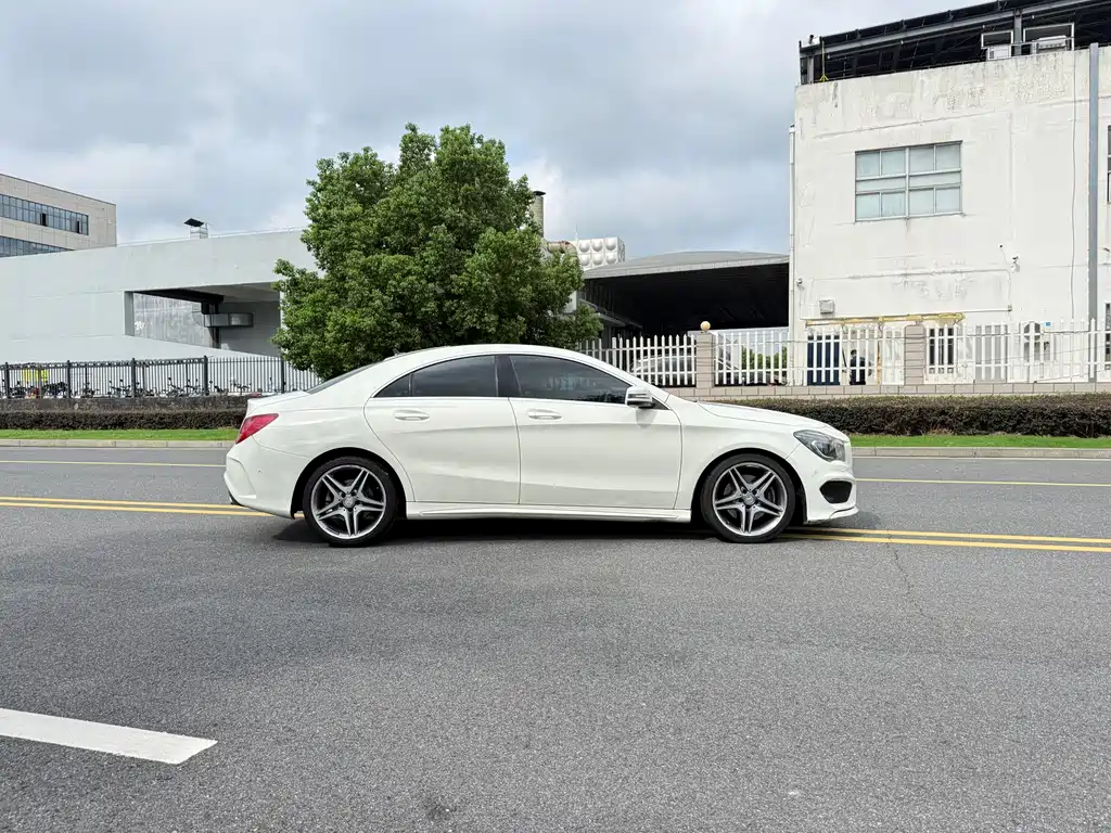 Mercedes-Benz CLA (Import) — миниатюра 8