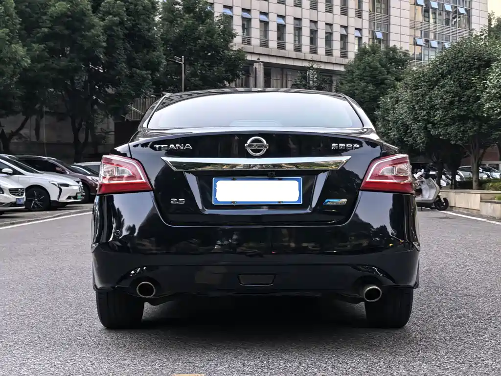 Nissan Teana — миниатюра 5