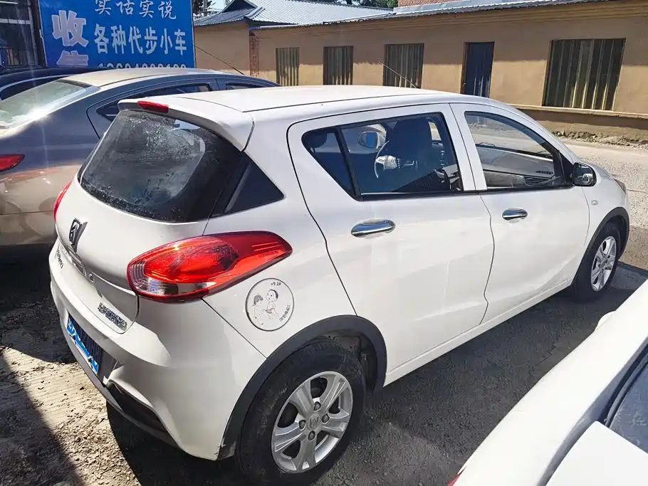 Baojun 310 — миниатюра 3