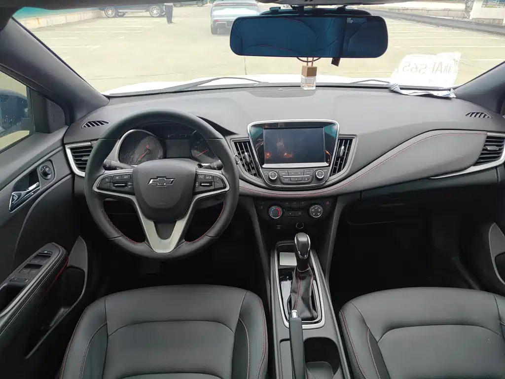 Chevrolet Monza 2019 RS 330T AT VI