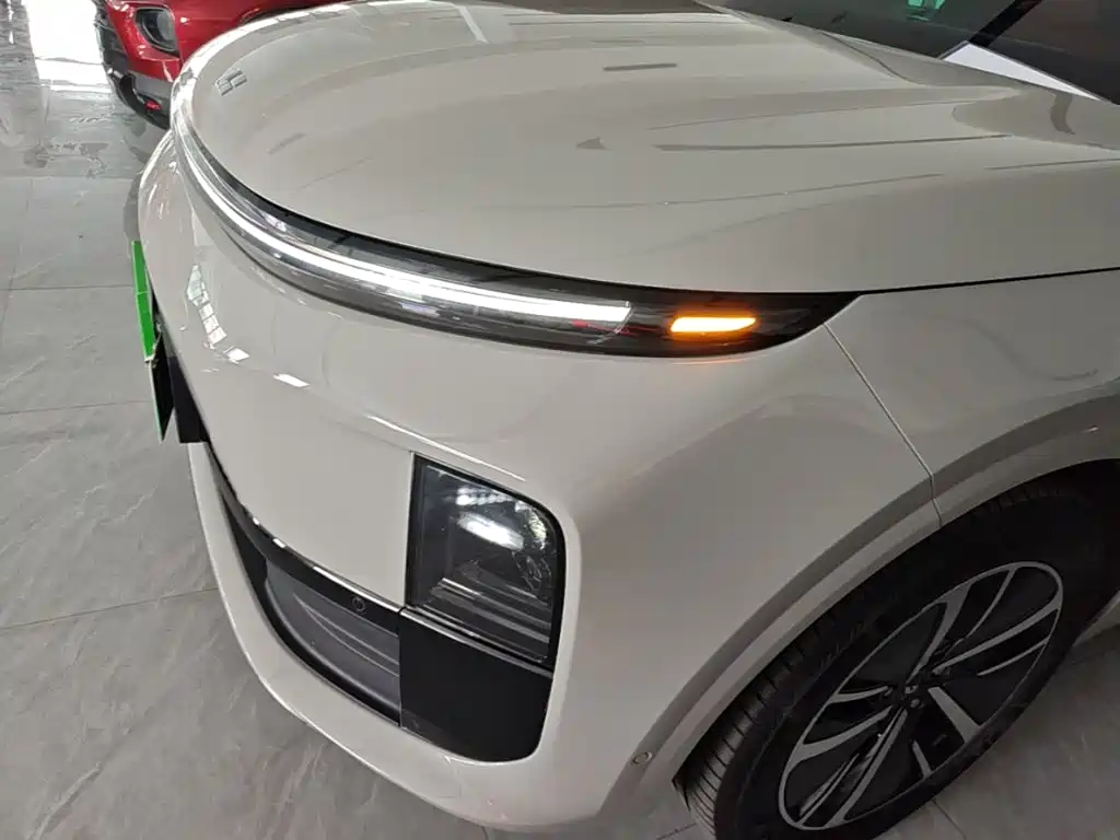 Li Auto Li L6 — миниатюра 24
