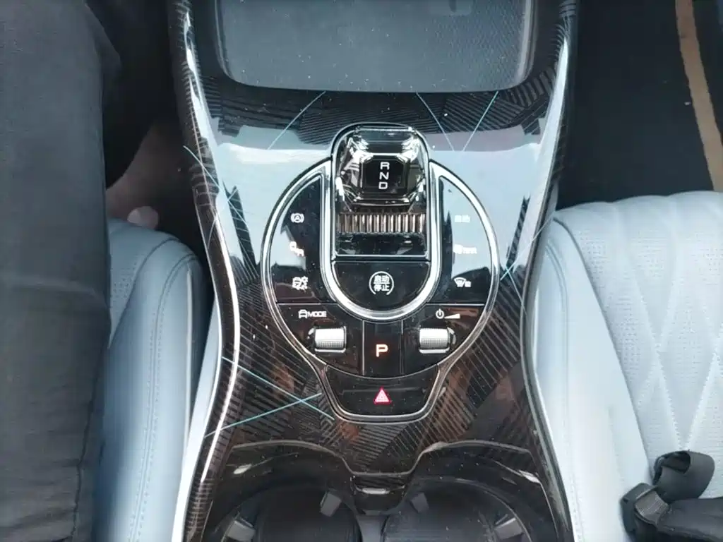 BYD Seal — миниатюра 14