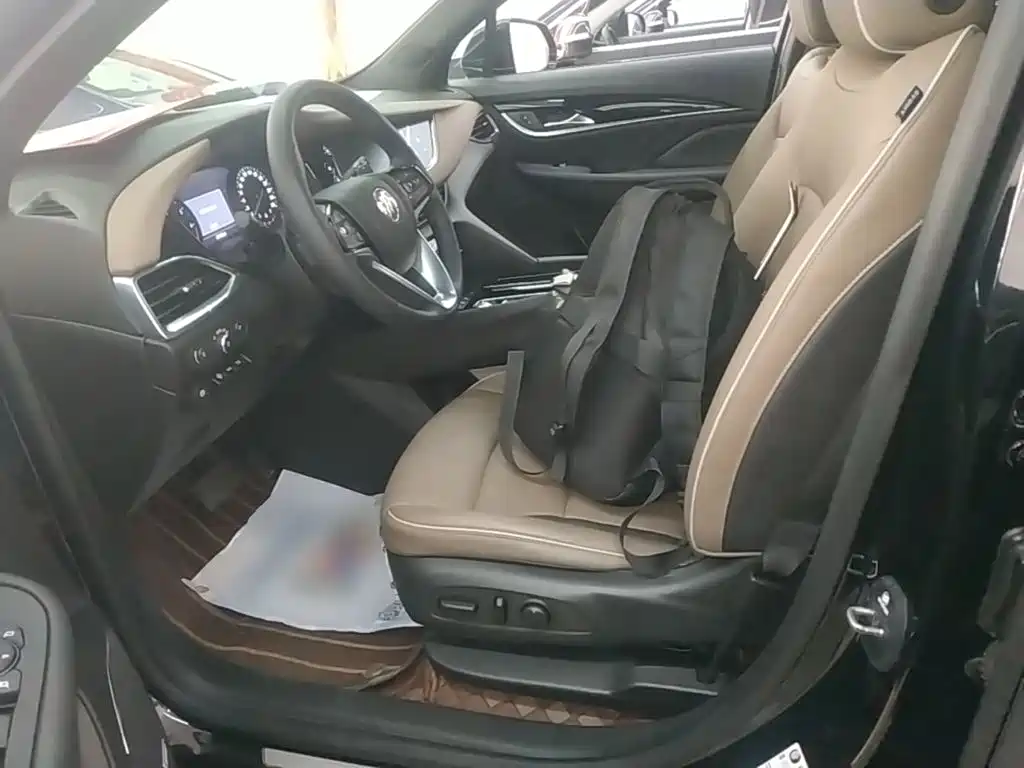 Buick Enclave — миниатюра 15