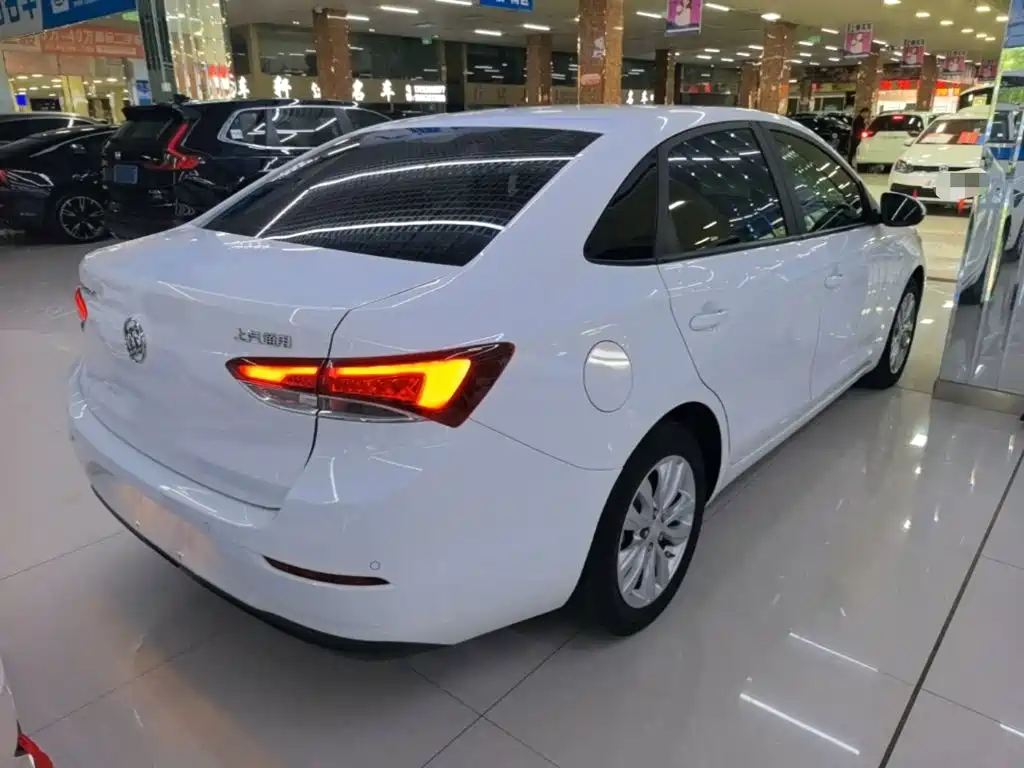 Buick Excelle — миниатюра 7