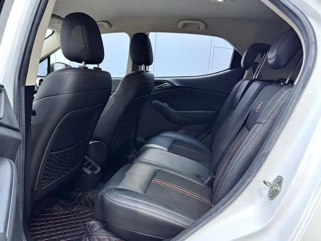 BYD Yuan 2017 1.5L AT