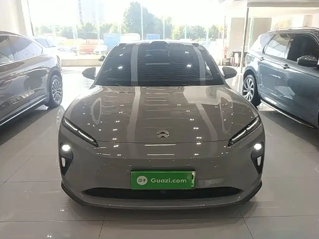 NIO ET5T — миниатюра 3