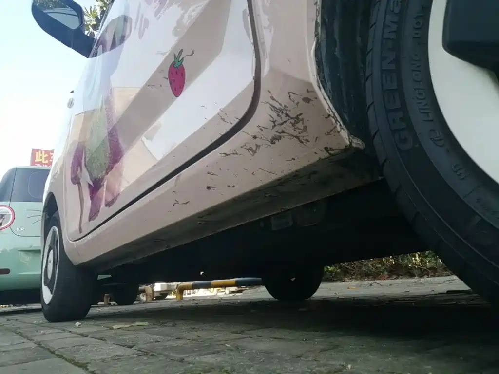 Wuling MINIEV — миниатюра 22