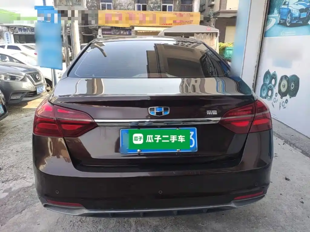Geely Emgrand — миниатюра 6