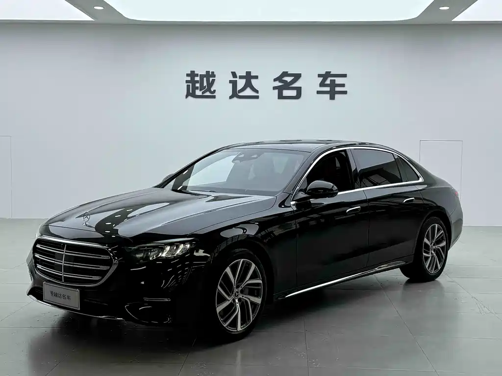 Mercedes-Benz E-Class 2024