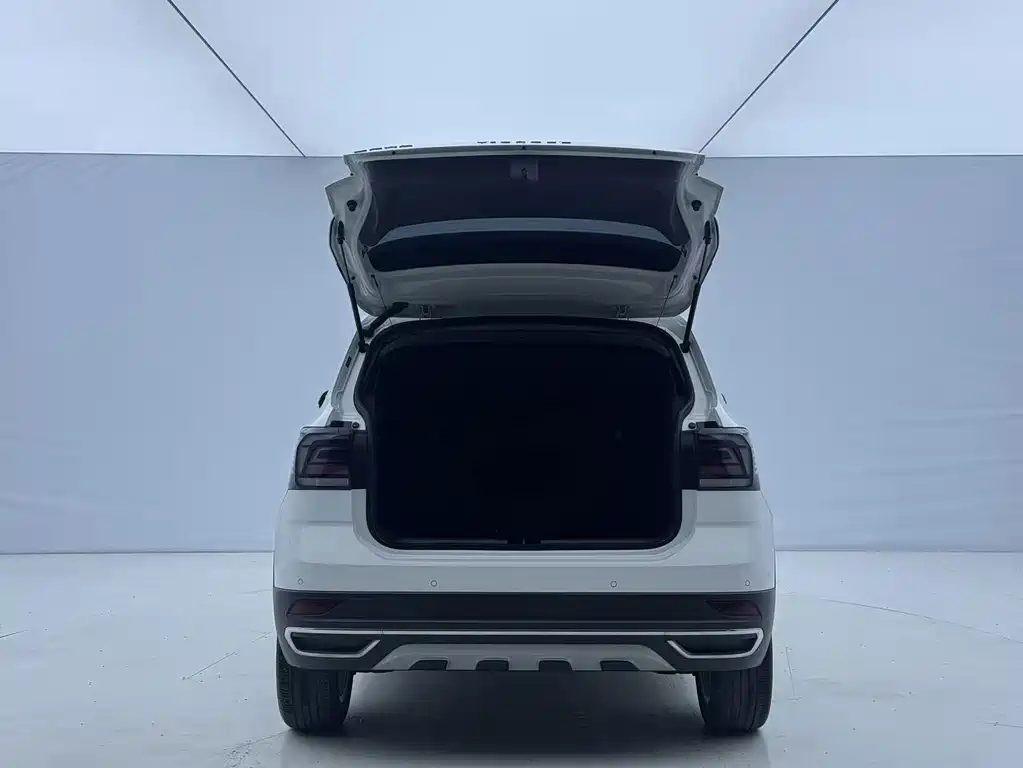 Volkswagen T-Cross — миниатюра 8