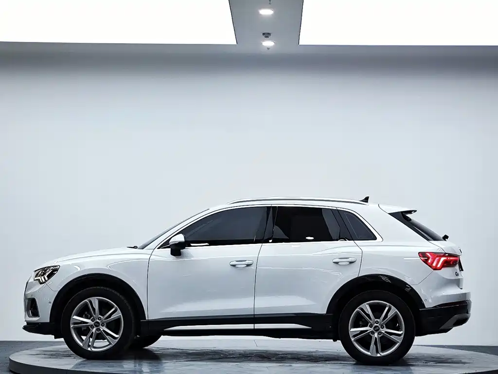 Audi Q3 — миниатюра 4