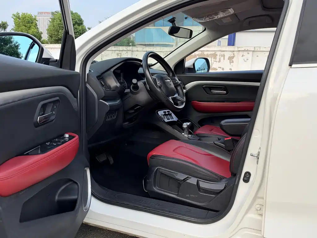 Haval H2s — миниатюра 6