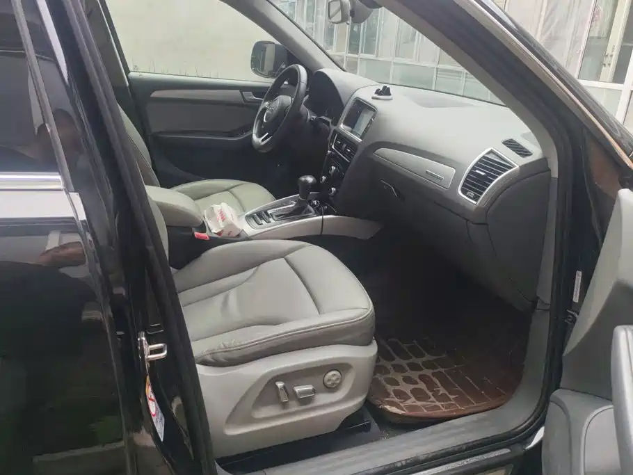 Audi Q5 2015 40 TFSI