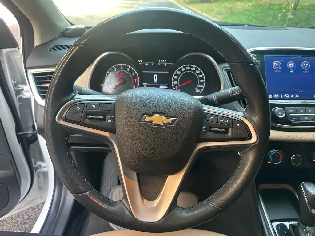 Chevrolet Monza — миниатюра 8