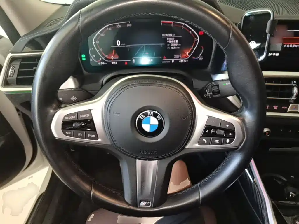 BMW 3 Series — миниатюра 11