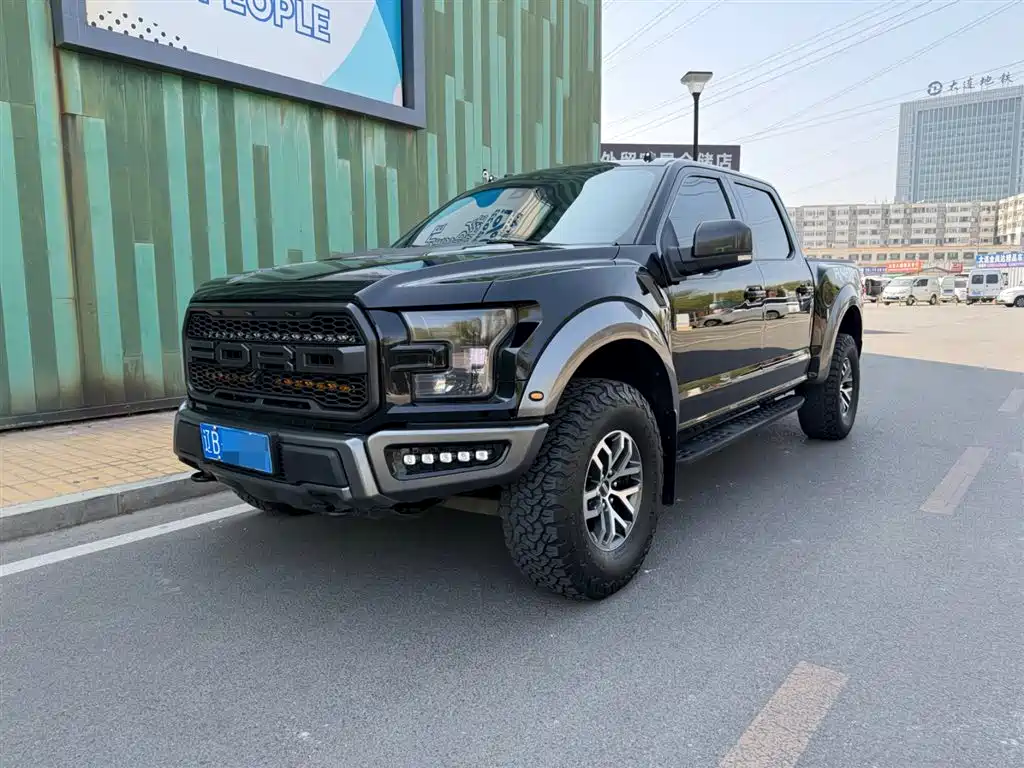 Ford F-150 Raptor 2018