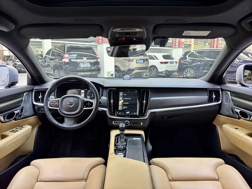 Volvo V90 — миниатюра 9