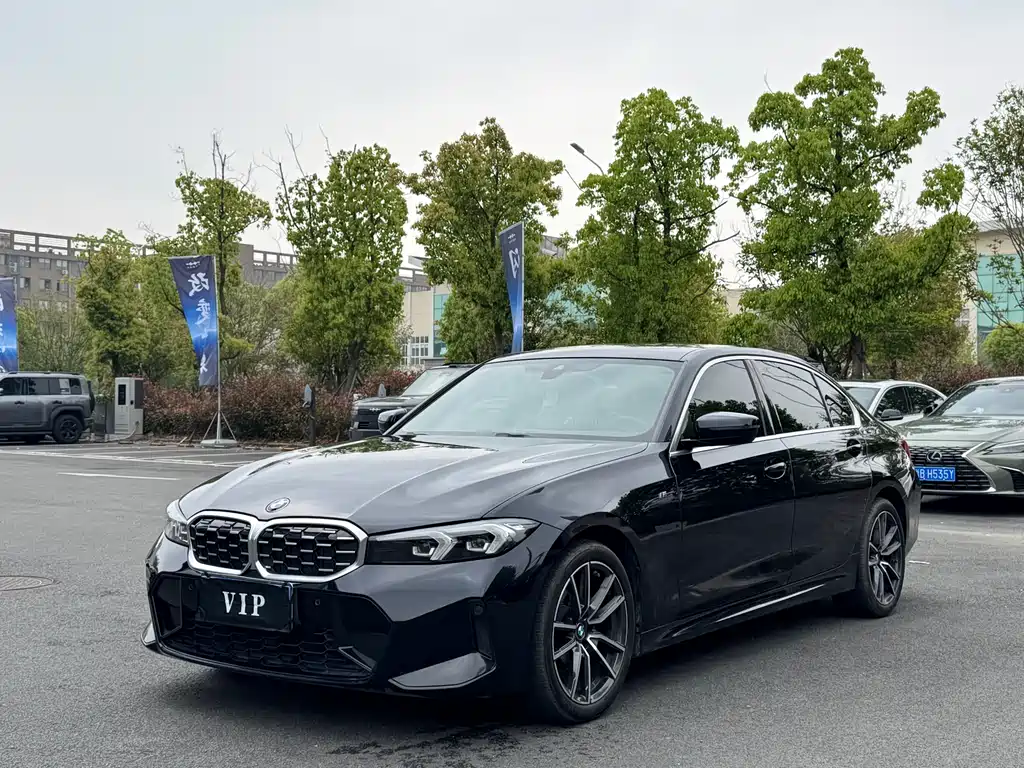 BMW 3 Series 2024